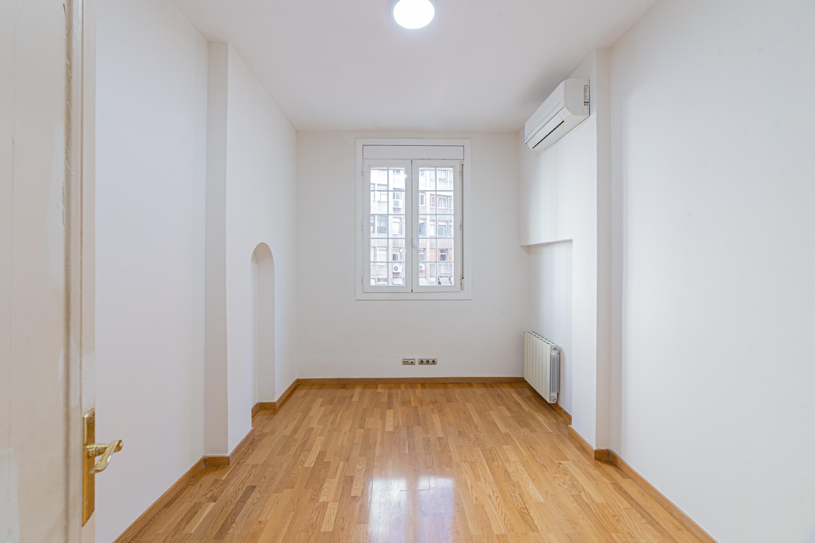 Imagen 8 Piso en venta en Barcelona / Av Diagonal junto a Francesc Macià