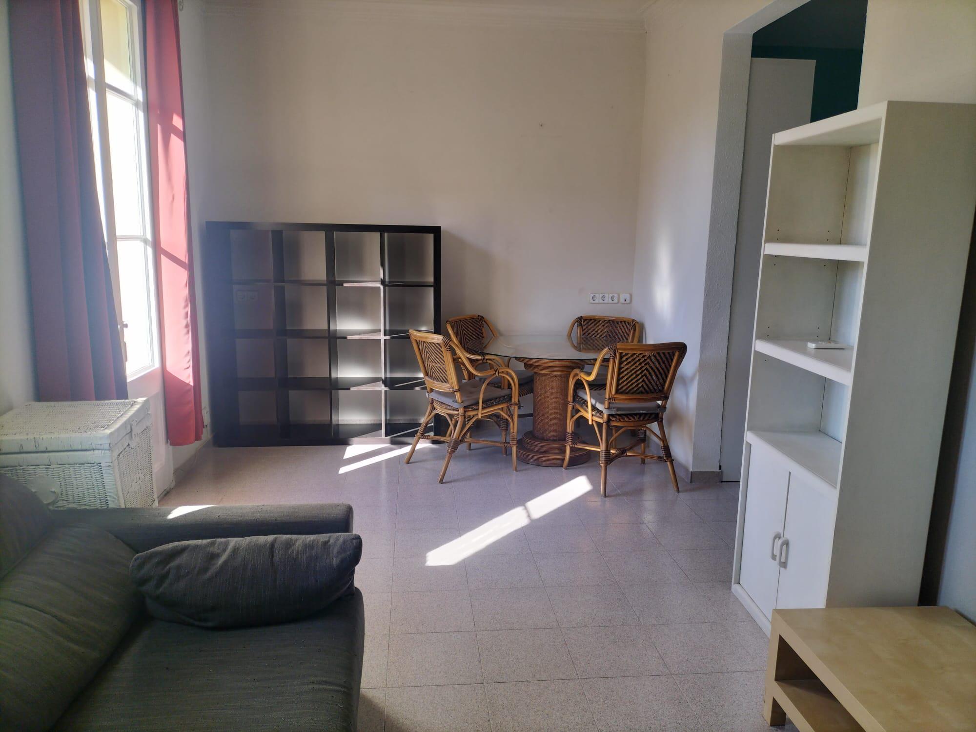 Imagen 1 Piso en venta en Barcelona / Viladomat - Provença