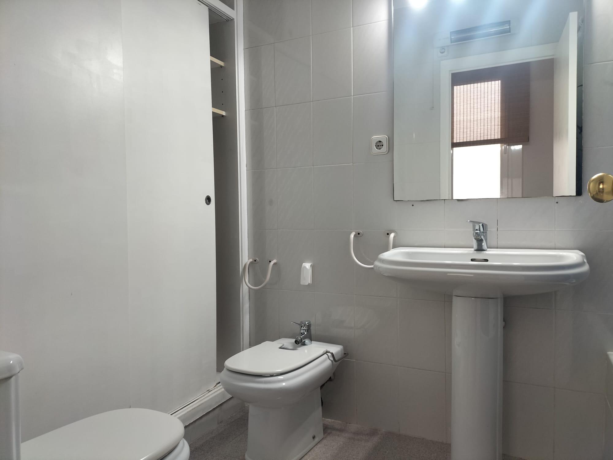 Imagen 20 Piso en venta en Barcelona / Viladomat - Provença