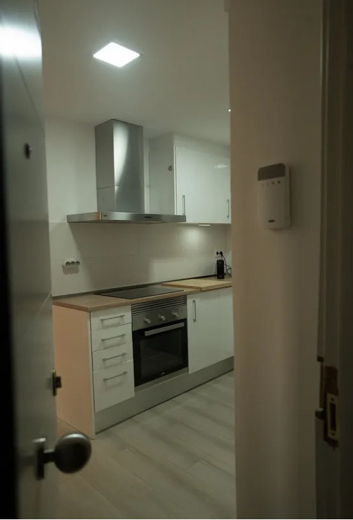 Imagen 6 Apartamento en venta en Barcelona / Calle Picalquers