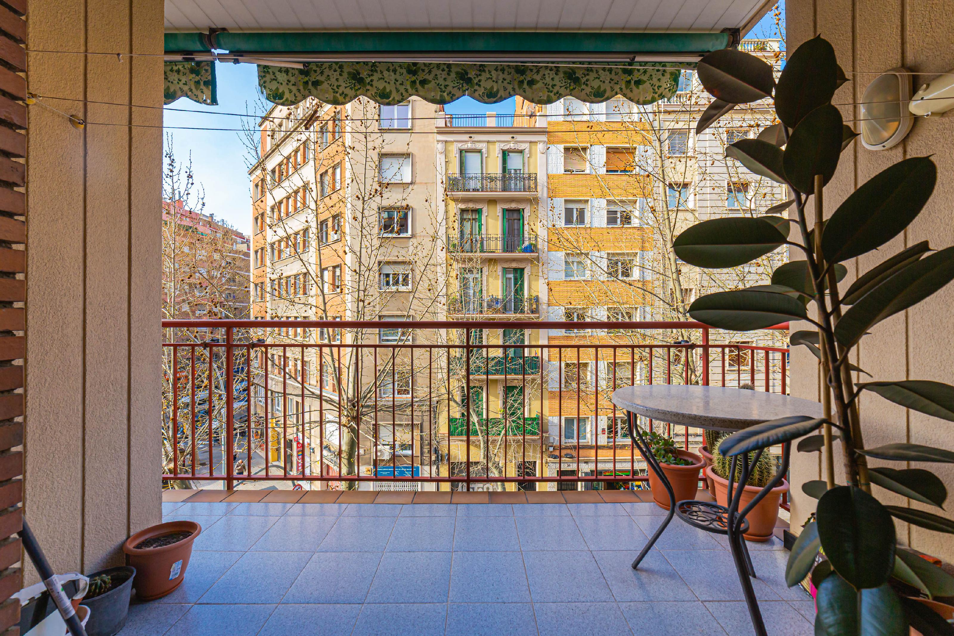 Imagen 1 Piso en venta en Barcelona / Equador - Berlín