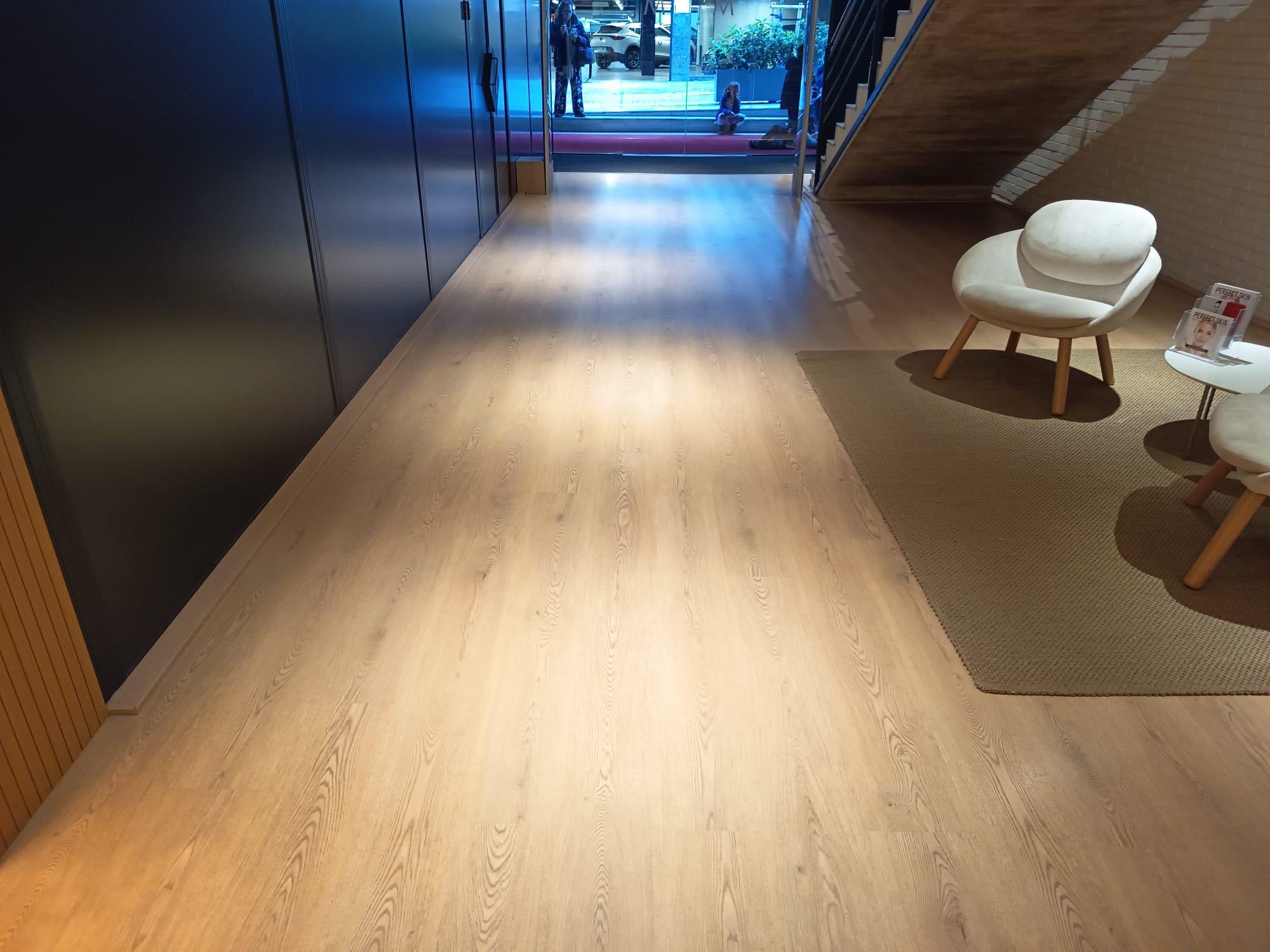 Imagen 1 Parking Coche en venta en Barcelona / Galileu - Caballero