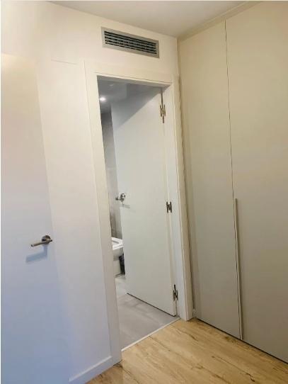 Imagen 27 Dúplex en venta en Barcelona / Calle Pavia - Sants Badal