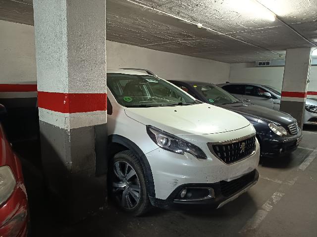 Imagen 4 Inmueble 302156 - Parking Coche en venta en Barcelona / Joan Alcover - Virrei Amat