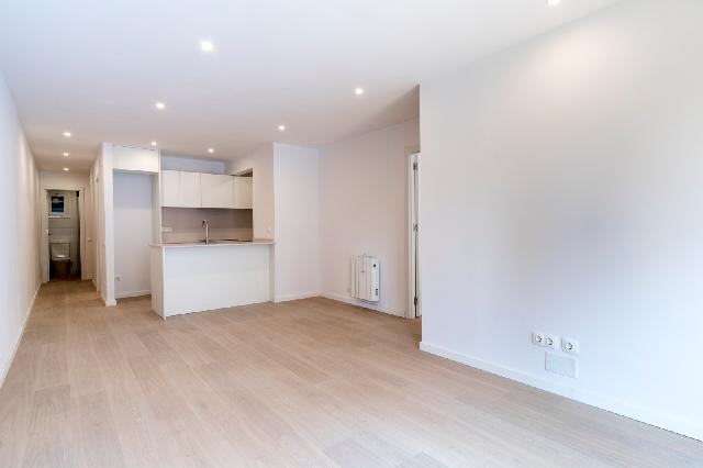 Imagen 2 Inmueble 302362 - Piso en venta en Barcelona / Av. Madrid - Les Corts