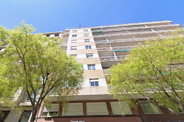 Imagen 1 Inmueble 302362 - Piso en venta en Barcelona / Av. Madrid - Les Corts
