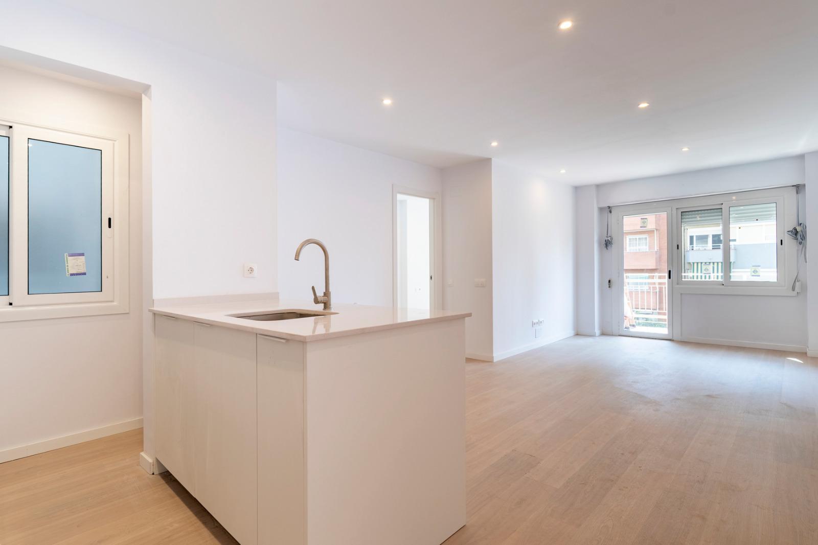Imagen 1 Piso en venta en Barcelona / Av. Madrid - Les Corts