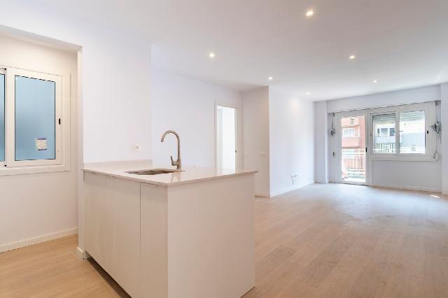 Imagen 4 Inmueble 302362 - Piso en venta en Barcelona / Av. Madrid - Les Corts