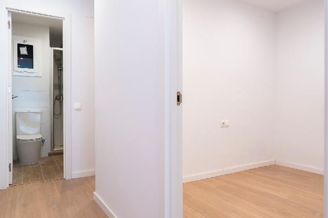 Imagen 15 Inmueble 302362 - Piso en venta en Barcelona / Av. Madrid - Les Corts
