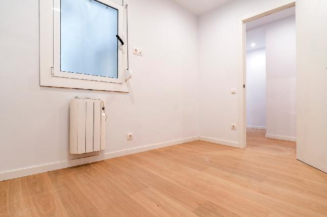 Imagen 10 Inmueble 302362 - Piso en venta en Barcelona / Av. Madrid - Les Corts