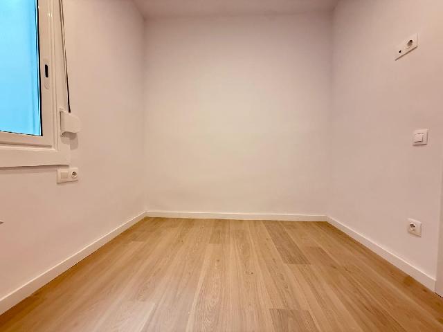 Imagen 35 Inmueble 302402 - Piso en venta en Barcelona / Av. Madrid - Les Corts