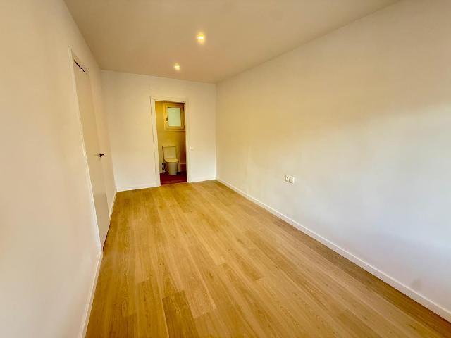 Imagen 10 Inmueble 302402 - Piso en venta en Barcelona / Av. Madrid - Les Corts