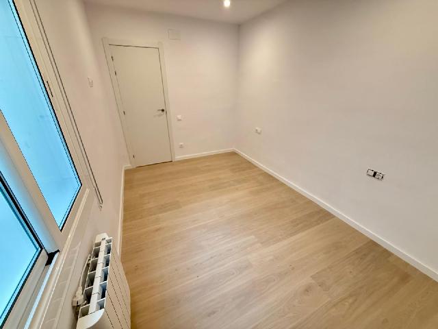 Imagen 37 Inmueble 302402 - Piso en venta en Barcelona / Av. Madrid - Les Corts