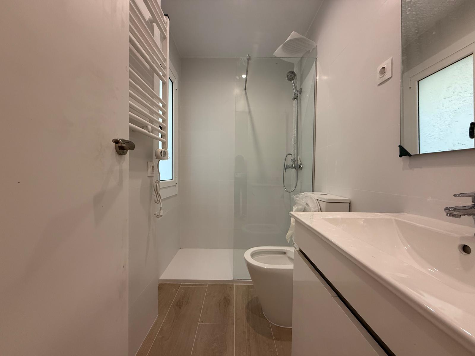 Imagen 3 Piso en venta en Barcelona / Av. Madrid - Les Corts
