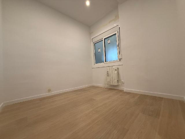 Imagen 25 Inmueble 302403 - Piso en venta en Barcelona / Av. Madrid - Les Corts