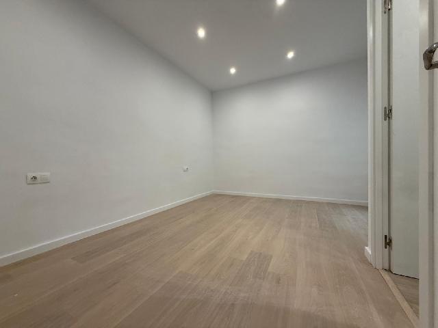 Imagen 27 Inmueble 302403 - Piso en venta en Barcelona / Av. Madrid - Les Corts