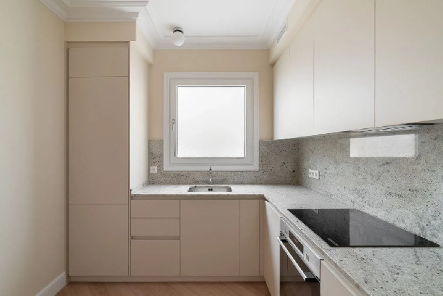 Imagen 4 Inmueble 302522 - Piso en venta en Barcelona / Carrer de Sardenya