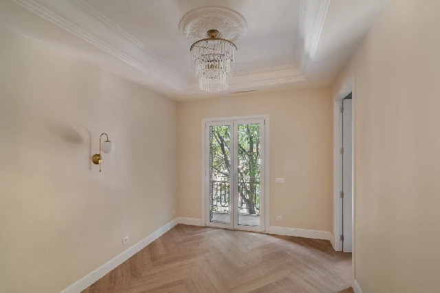 Imagen 6 Inmueble 302522 - Piso en venta en Barcelona / Carrer de Sardenya