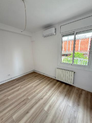 Imagen 6 Inmueble 302841 - Piso en venta en Barcelona / Esteras - Riera Blanca