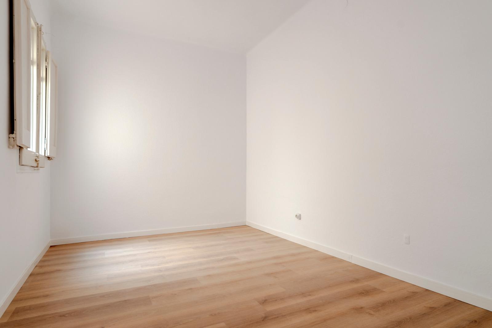 Imagen 7 Piso en venta en Barcelona / Violant d´Hongria - Juan de Sada