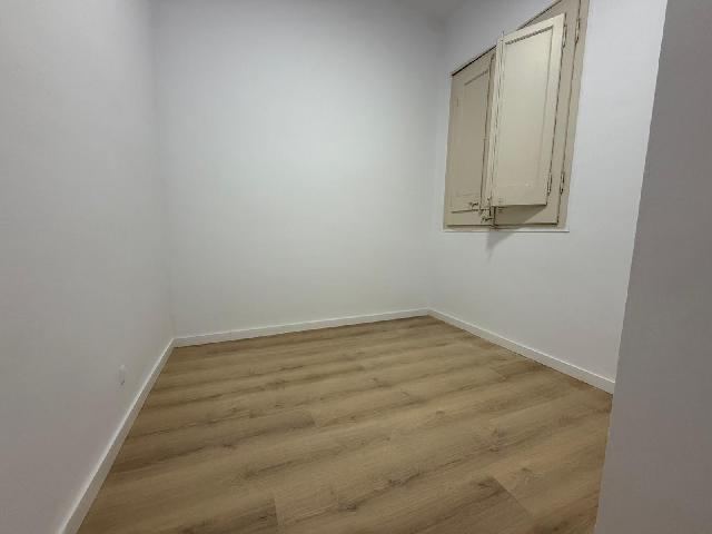 Imagen 9 Inmueble 302971 - Piso en venta en Barcelona / Violant d´Hongria - Juan de Sada