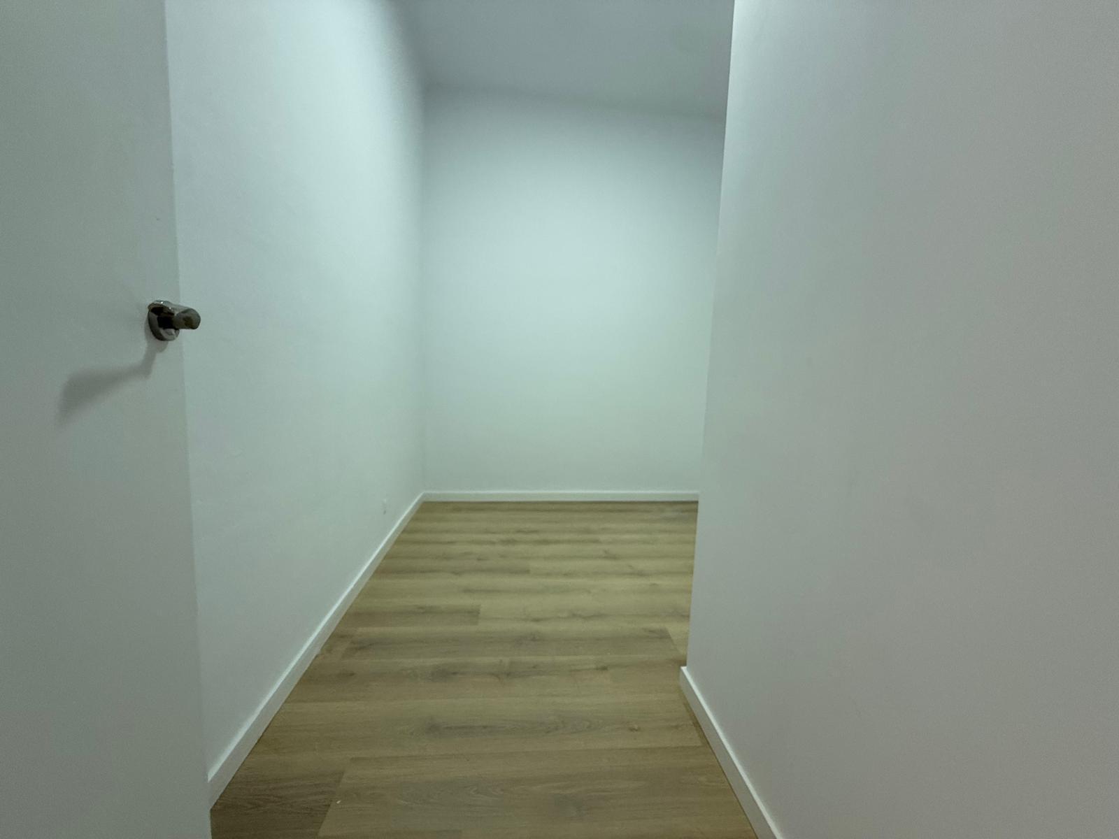 Imagen 8 Piso en venta en Barcelona / Violant d´Hongria - Juan de Sada