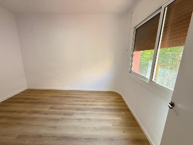 Imagen 7 Inmueble 302971 - Piso en venta en Barcelona / Violant d´Hongria - Juan de Sada