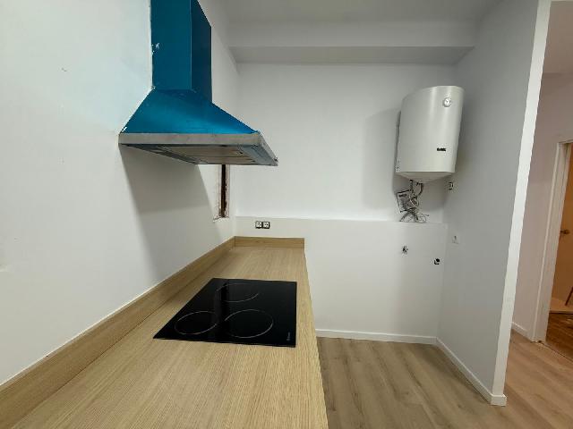 Imagen 11 Inmueble 302971 - Piso en venta en Barcelona / Violant d´Hongria - Juan de Sada