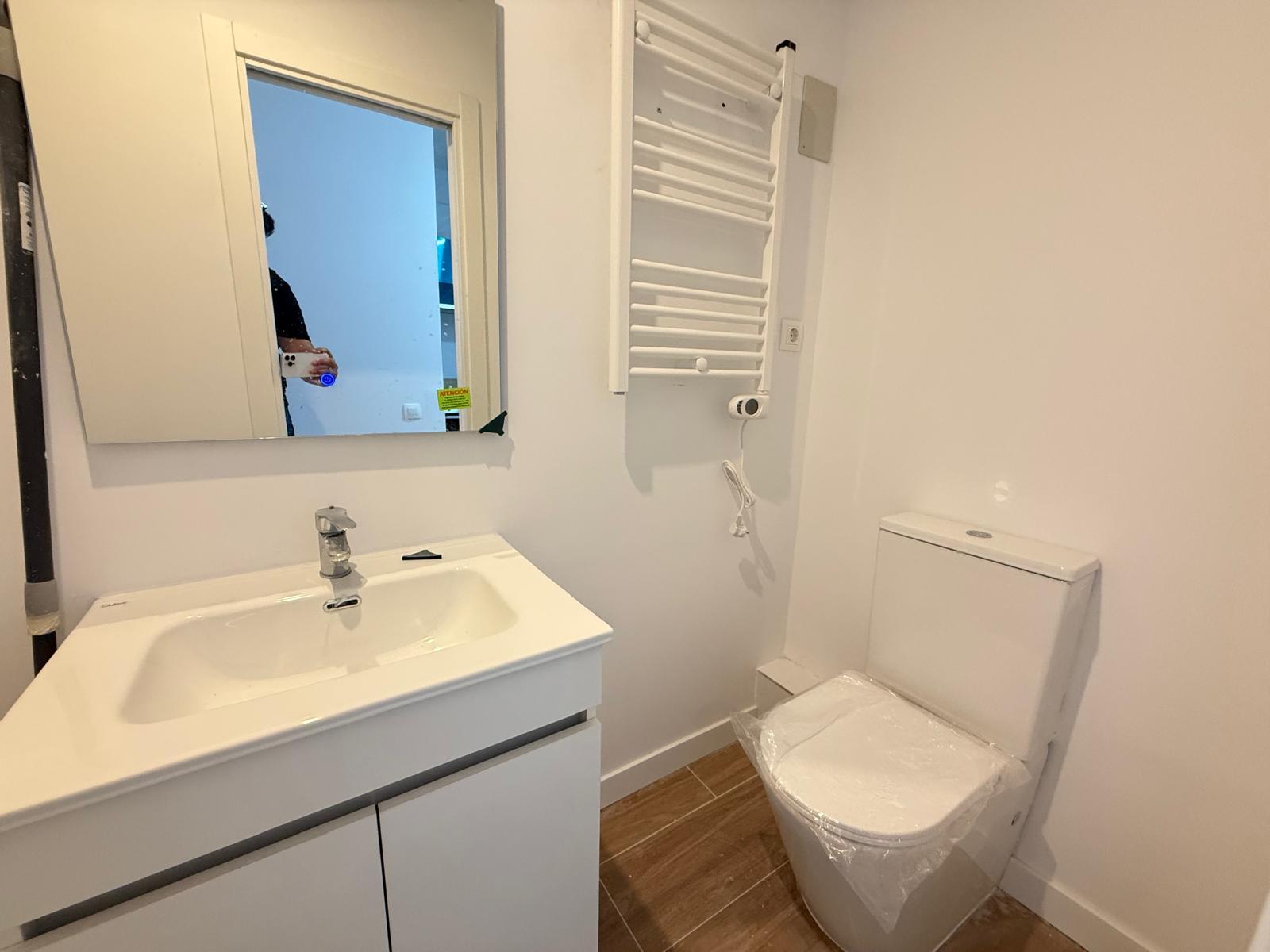 Imagen 5 Piso en venta en Barcelona / Violant d´Hongria - Juan de Sada