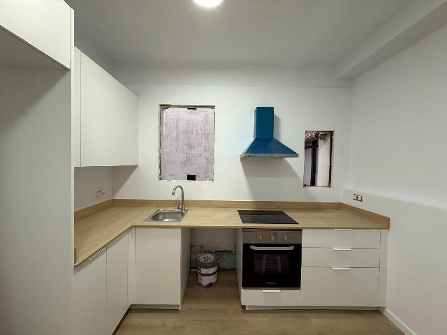Imagen 13 Inmueble 302971 - Piso en venta en Barcelona / Violant d´Hongria - Juan de Sada