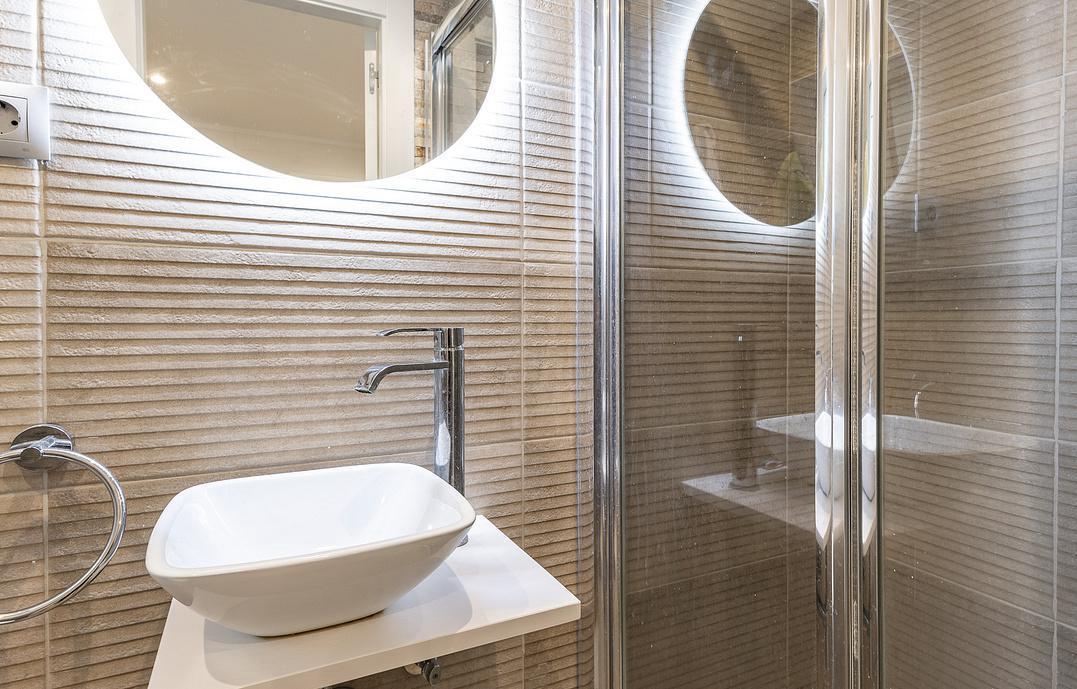 Imagen 10 Piso en venta en Barcelona / Av. Paral.lel - Tapioles