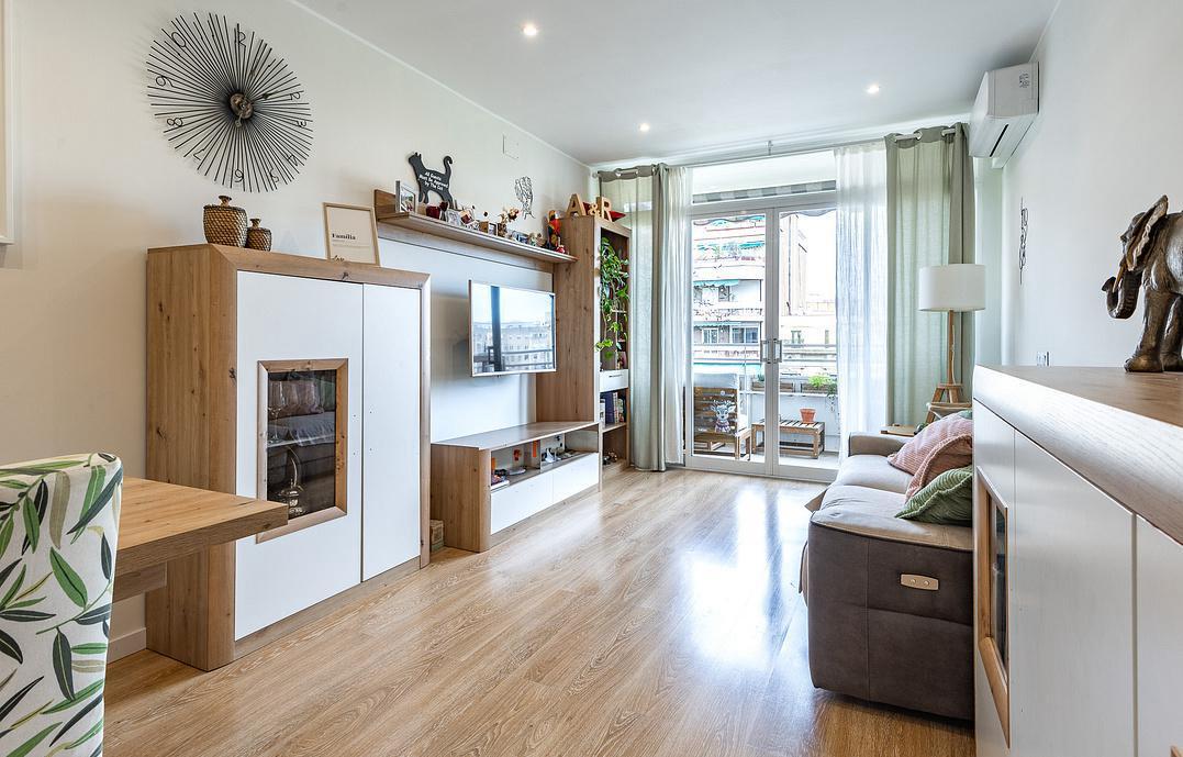 Imagen 14 Piso en venta en Barcelona / Av. Paral.lel - Tapioles