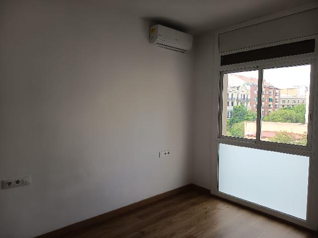 Imagen 18 Inmueble 303069 - Piso en venta en Barcelona / Rocafort - Diputació