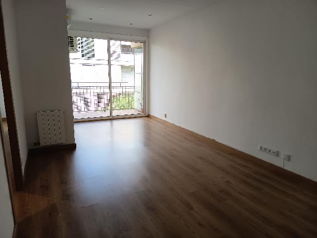 Imagen 9 Inmueble 303069 - Piso en venta en Barcelona / Rocafort - Diputació