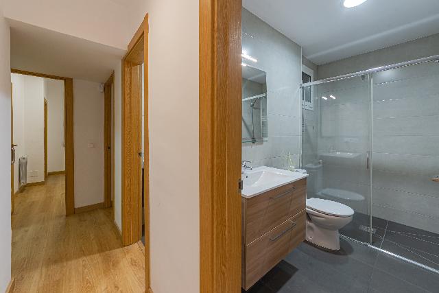 Imagen 17 Inmueble 303069 - Piso en venta en Barcelona / Rocafort - Diputació