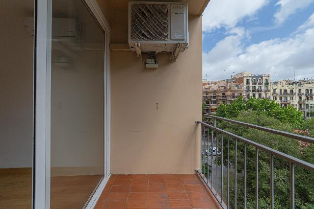 Imagen 2 Inmueble 303069 - Piso en venta en Barcelona / Rocafort - Diputació