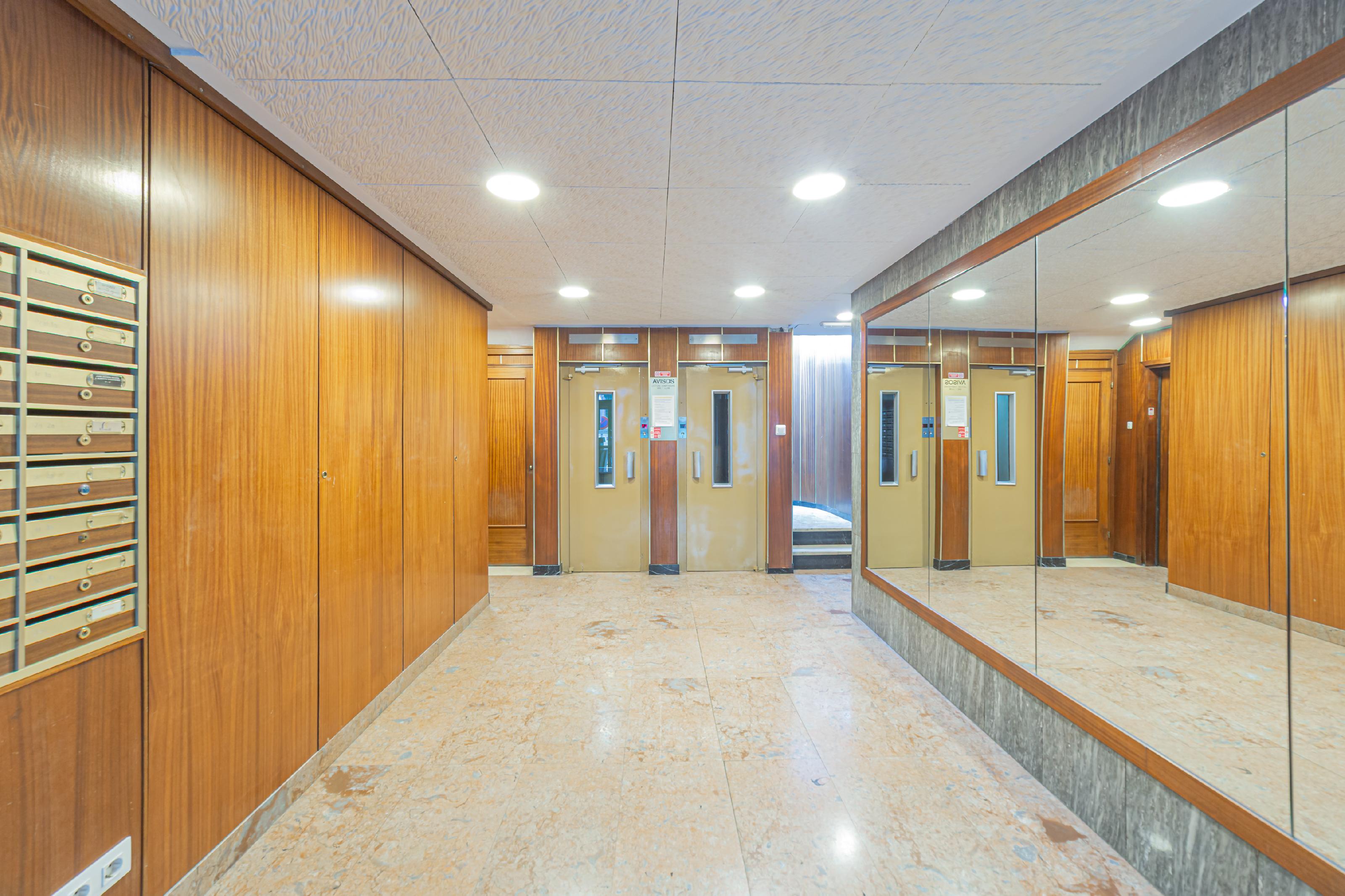Imagen 16 Piso en venta en Barcelona / Muntaner - Mallorca