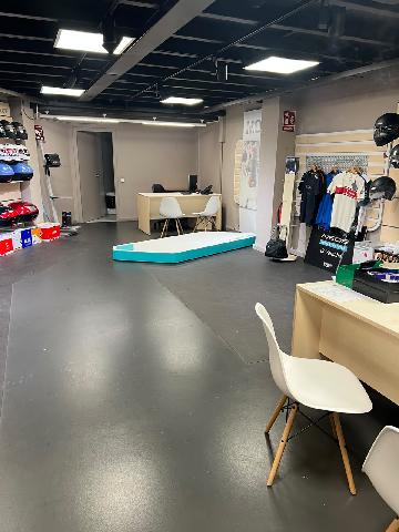 Imagen 3 Inmueble 303659 - Local Comercial en venta en Barcelona / Comte d´Urgell - Mallorca