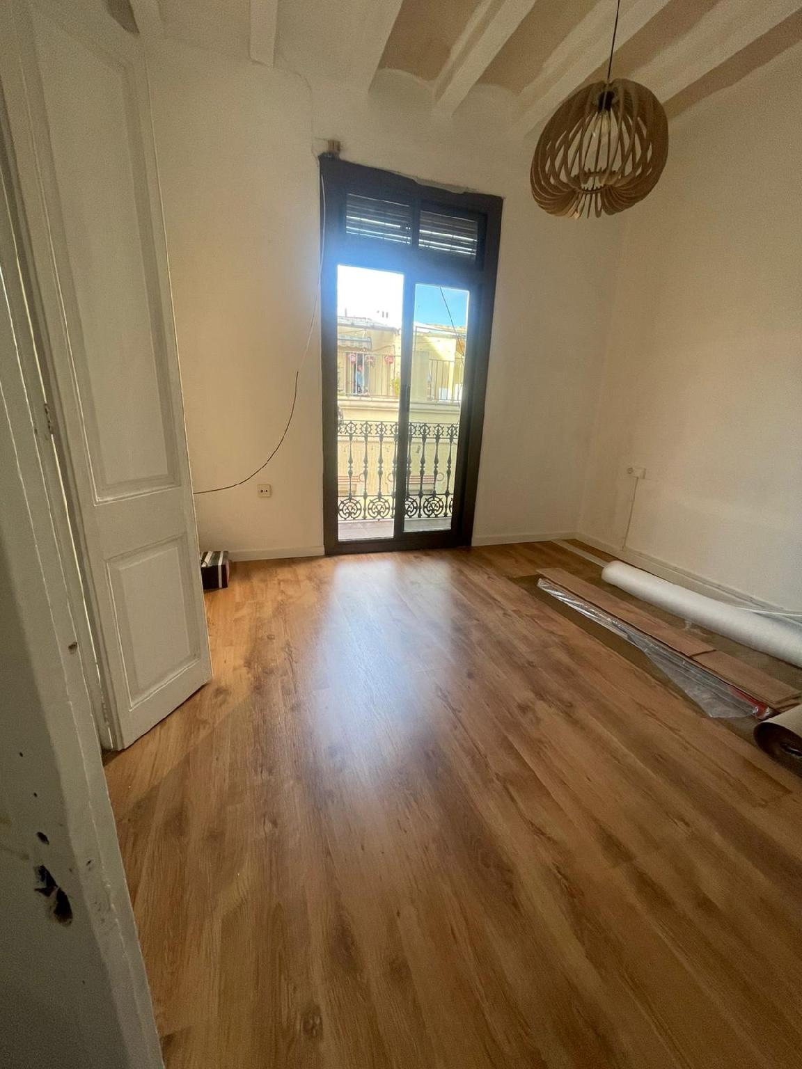 Imagen 4 Piso en venta en Barcelona / Marià Aguiló - Junto al mar