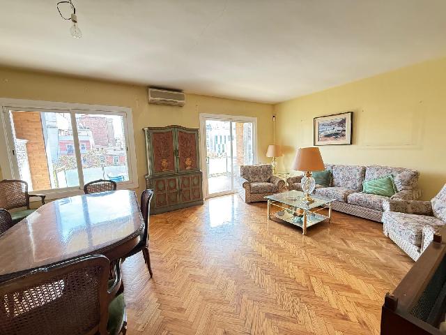 Imagen 2 Inmueble 304490 - Piso en venta en Barcelona / Gran Vía - Comte d´Urgell
