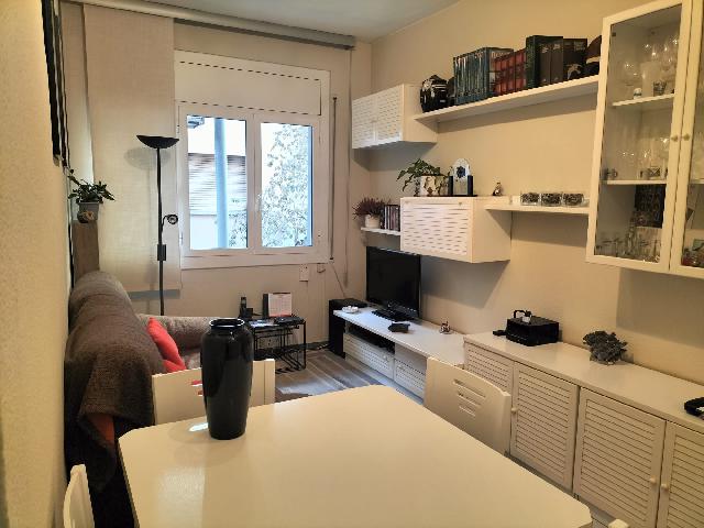 Imagen 5 Inmueble 304504 - Piso en venta en Barcelona / Novell - Joan Güell