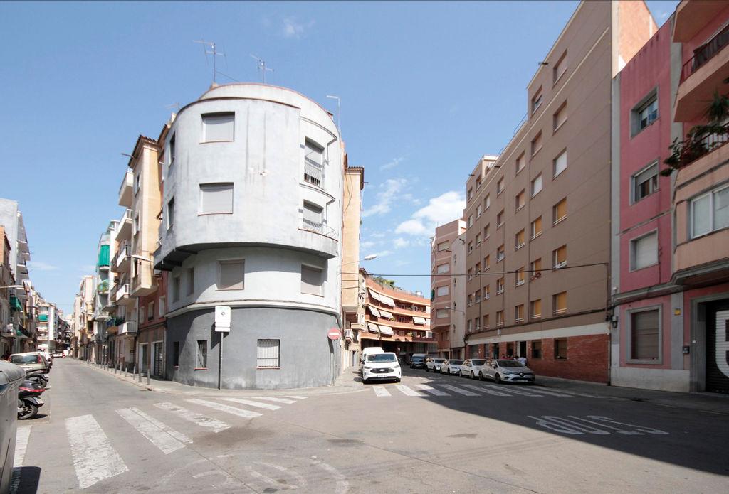 Imagen 5 Piso en venta en Barcelona / Bonsoms - Ventura Plaja