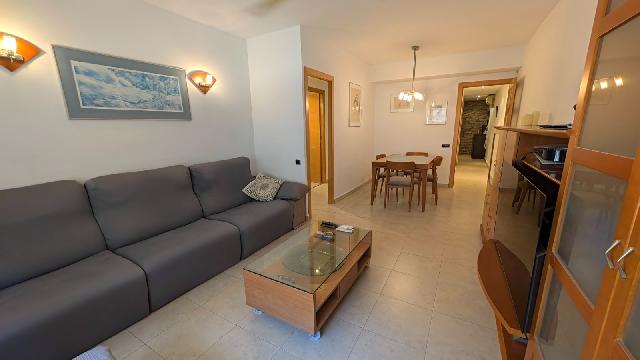 Imagen 1 Inmueble 305007 - Piso en venta en Barcelona / Jaume Roig - Av. Madrid