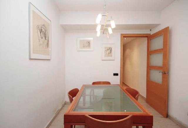 Imagen 18 Inmueble 305007 - Piso en venta en Barcelona / Jaume Roig - Av. Madrid
