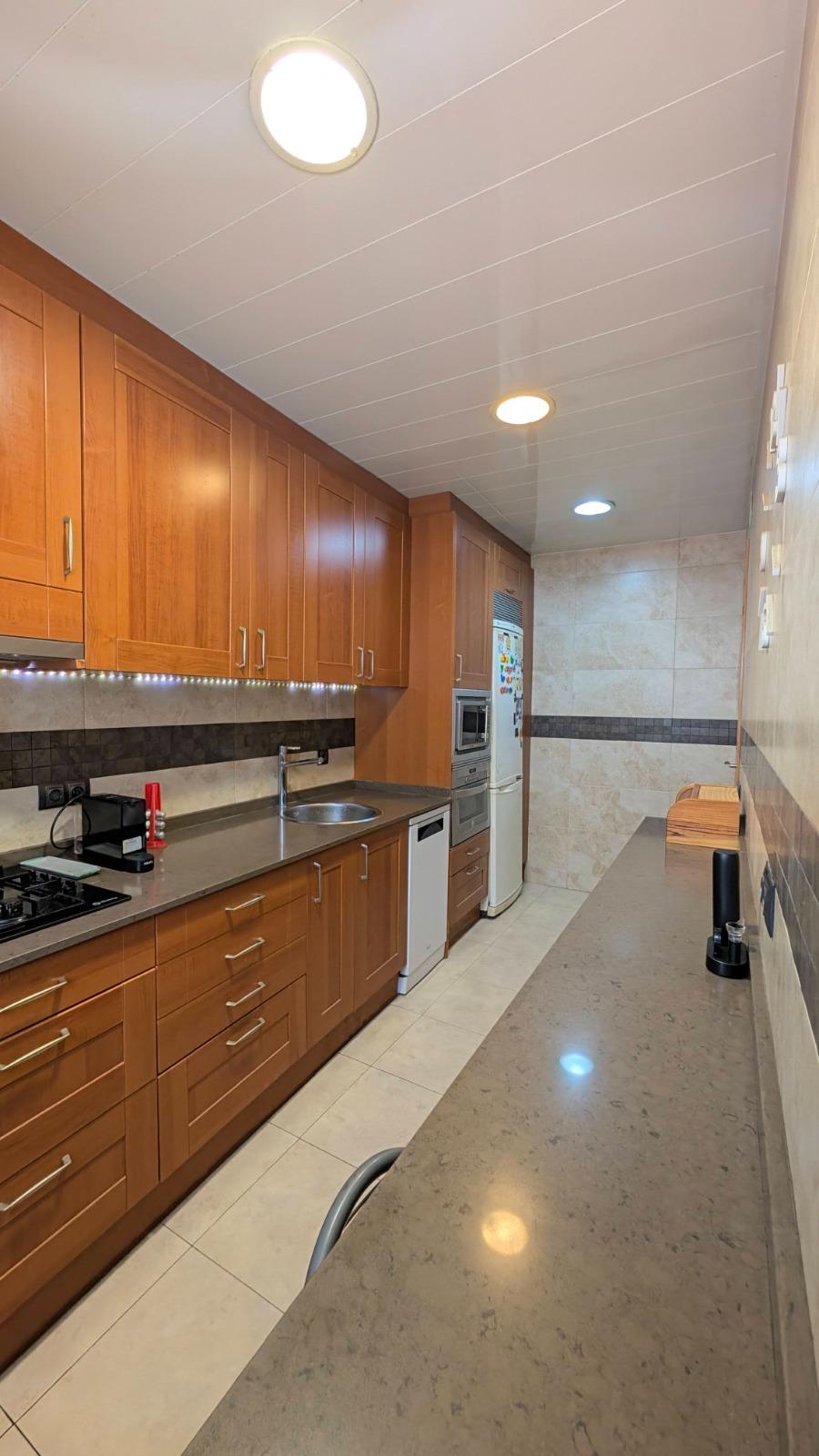 Imagen 26 Piso en venta en Barcelona / Jaume Roig - Av. Madrid