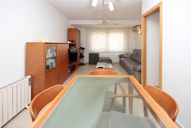 Imagen 2 Inmueble 305007 - Piso en venta en Barcelona / Jaume Roig - Av. Madrid