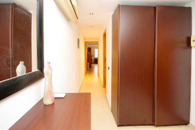 Imagen 21 Inmueble 305007 - Piso en venta en Barcelona / Jaume Roig - Av. Madrid