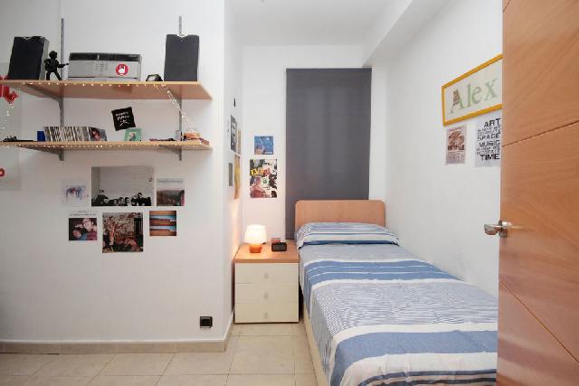 Imagen 28 Inmueble 305007 - Piso en venta en Barcelona / Jaume Roig - Av. Madrid