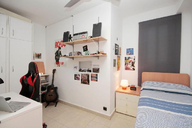 Imagen 26 Inmueble 305007 - Piso en venta en Barcelona / Jaume Roig - Av. Madrid