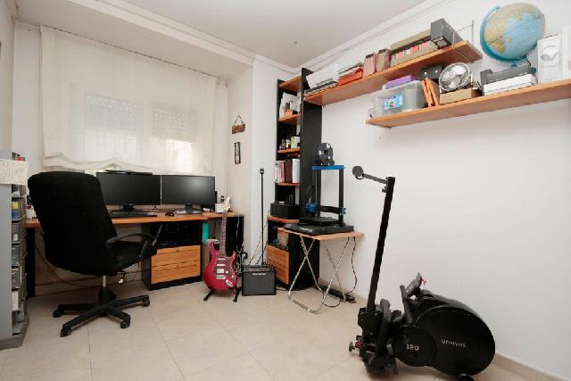 Imagen 5 Inmueble 305007 - Piso en venta en Barcelona / Jaume Roig - Av. Madrid